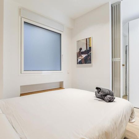 Apartamento Reformado En La Calle Pez Alquiler Temporal Madrid Esterno foto