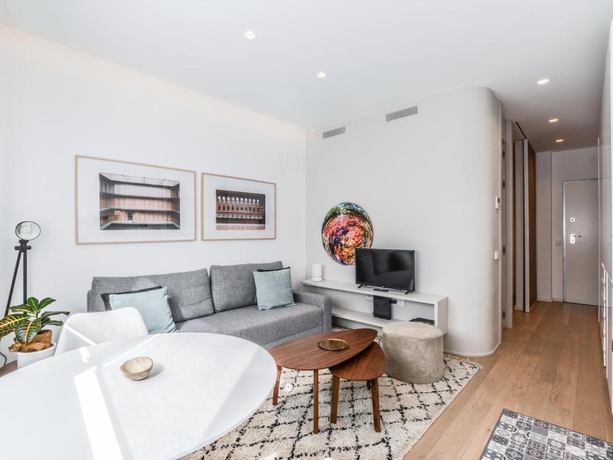 Apartamento Reformado En La Calle Pez Alquiler Temporal Madrid Esterno foto